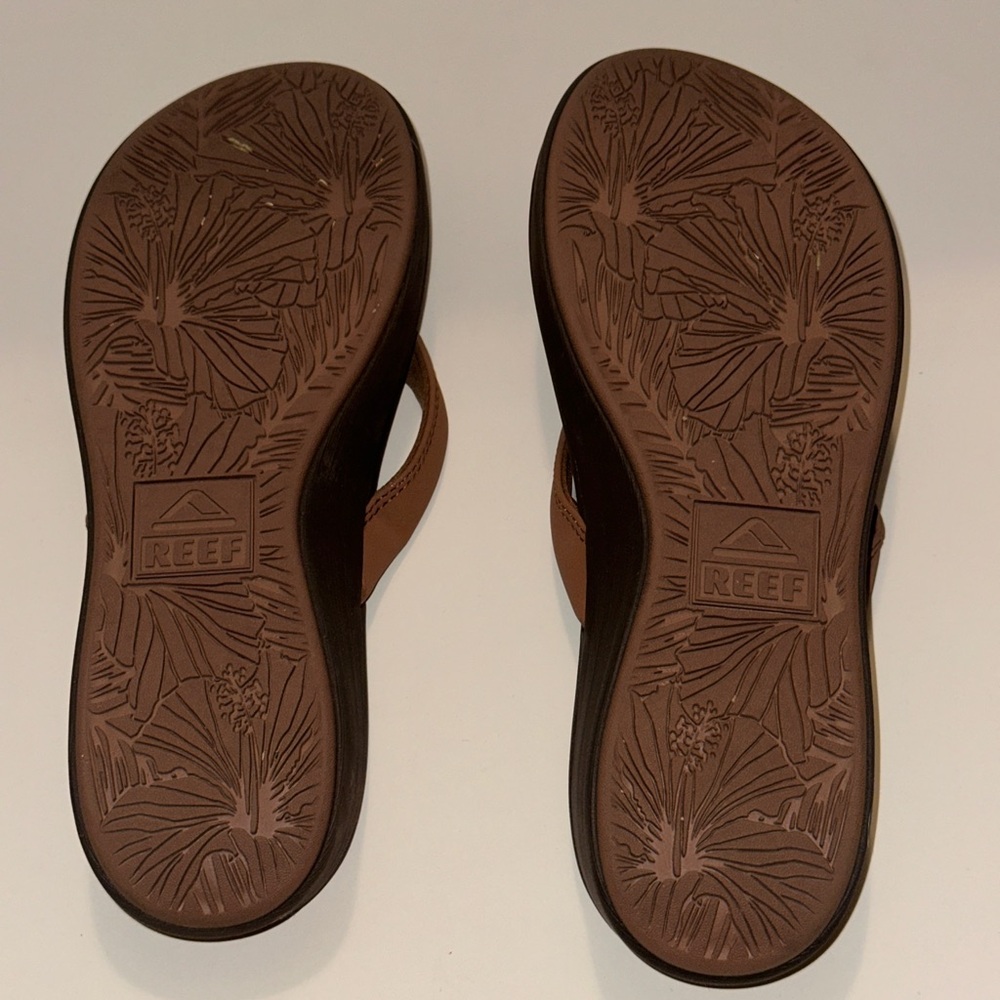 Reef Brown and Black Women's Sandals - Picture 4 of 7